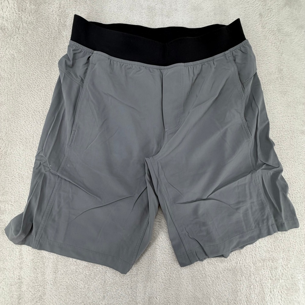 Lululemon Mens Pace Breaker Shorts M Grey Preowned Athletic Gym Running